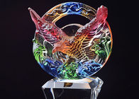 De Trofeeën en de Toekenning van de kristalbasis met Gekleurde Glans Eagle op de Bovenkant
